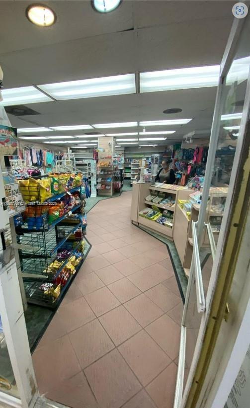 THE AVENTURA BEACH CLUB C - Residential Lease