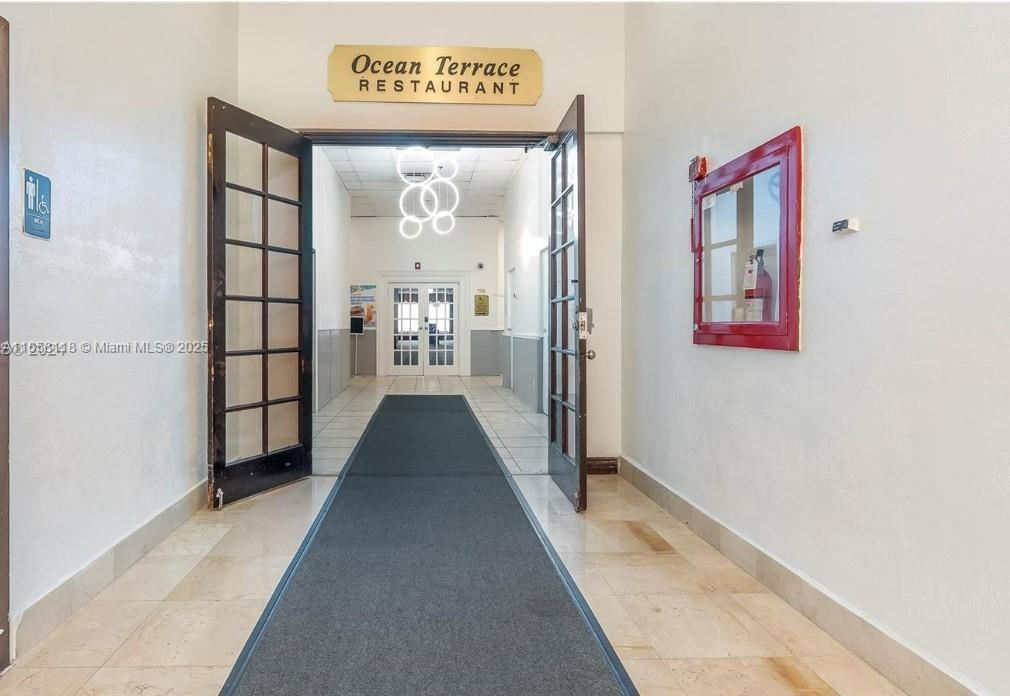 THE AVENTURA BEACH CLUB C - Residential Lease