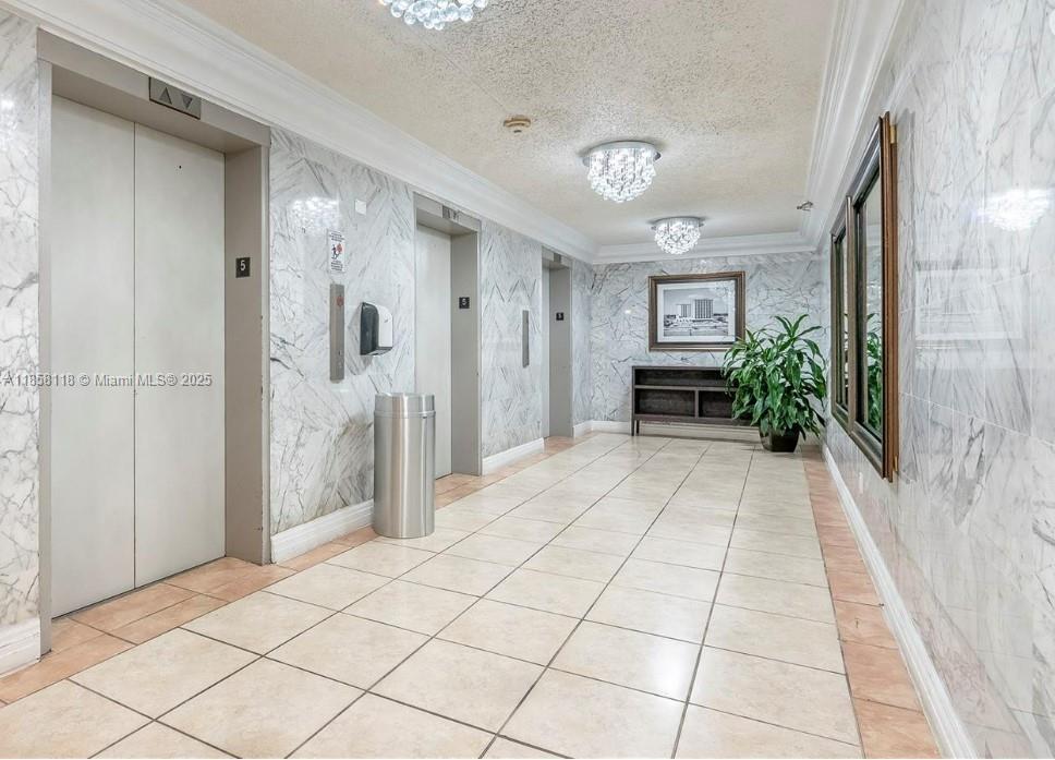 THE AVENTURA BEACH CLUB C - Residential Lease