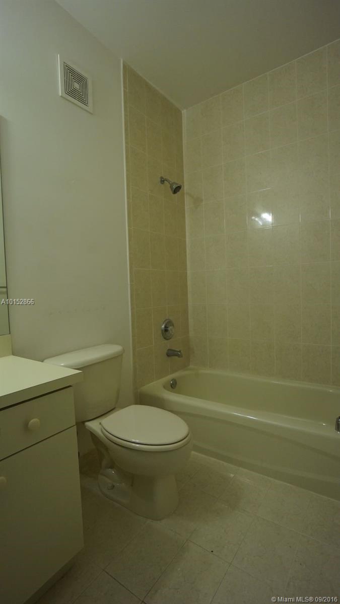 Venezia Lakes - Residential Lease