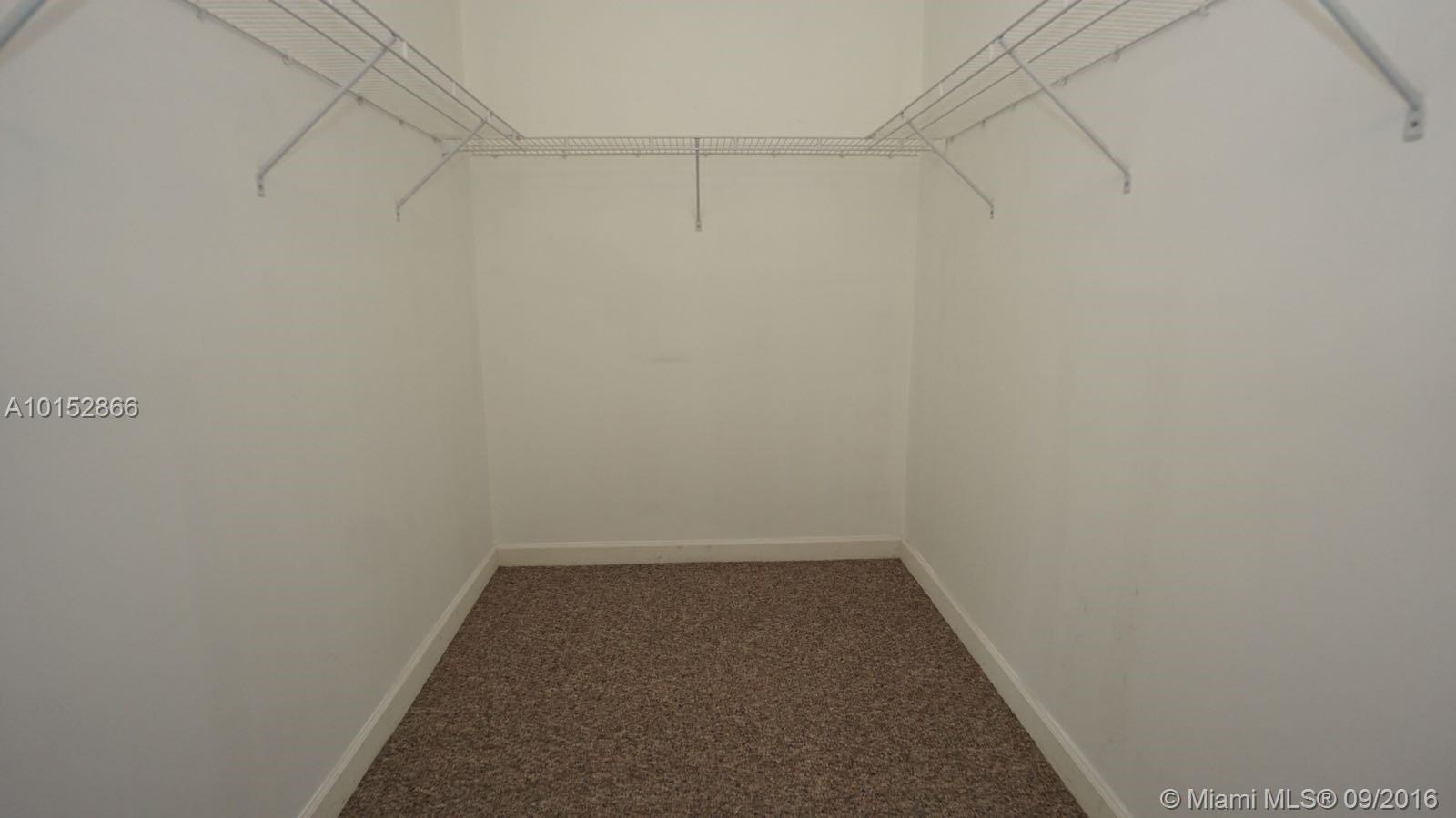 Venezia Lakes - Residential Lease