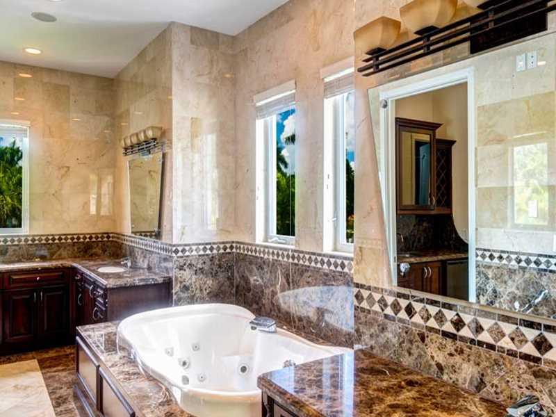 24 54 39   4.64 AC BIRD R - Residential