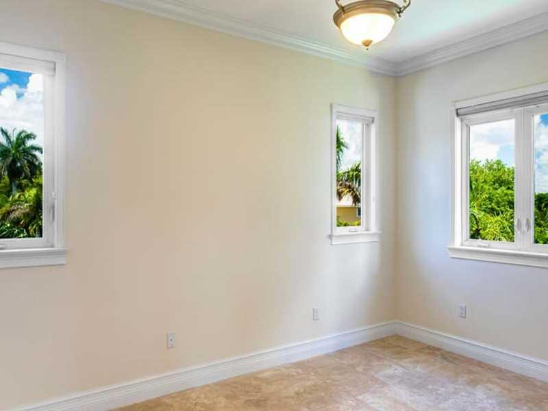 24 54 39   4.64 AC BIRD R - Residential