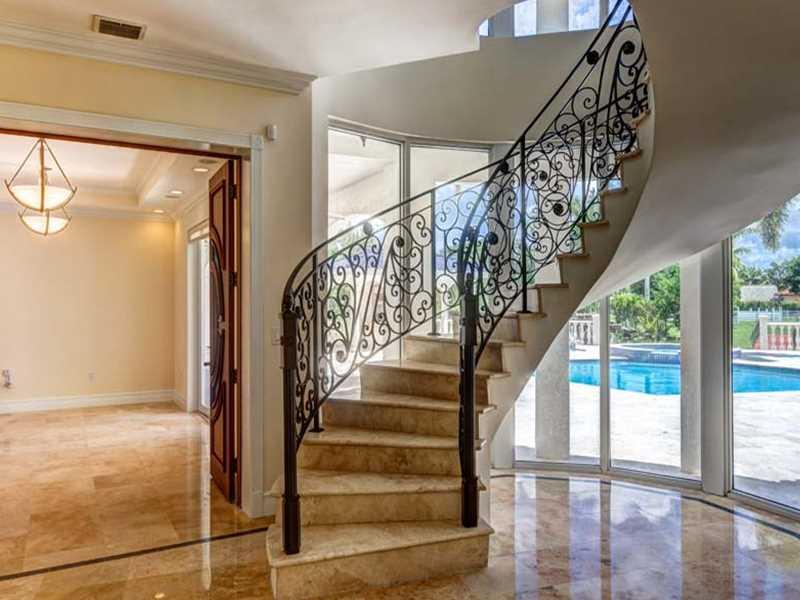 24 54 39   4.64 AC BIRD R - Residential