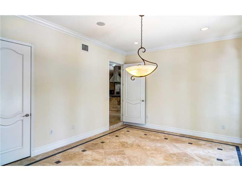 24 54 39   4.64 AC BIRD R - Residential