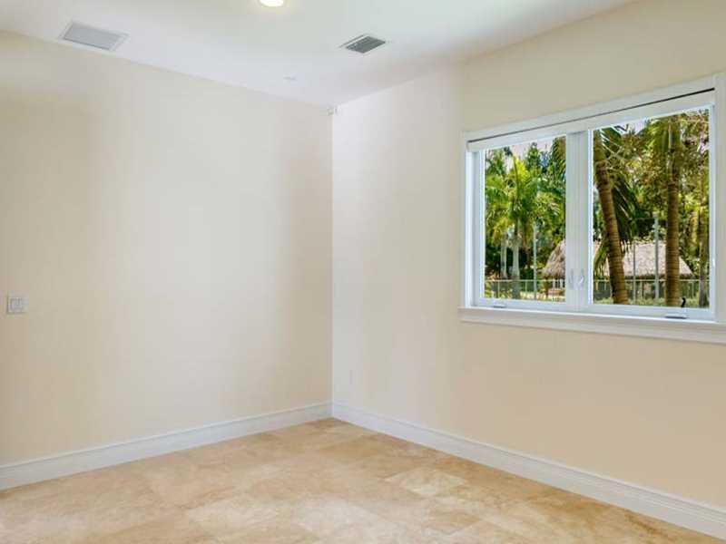 24 54 39   4.64 AC BIRD R - Residential