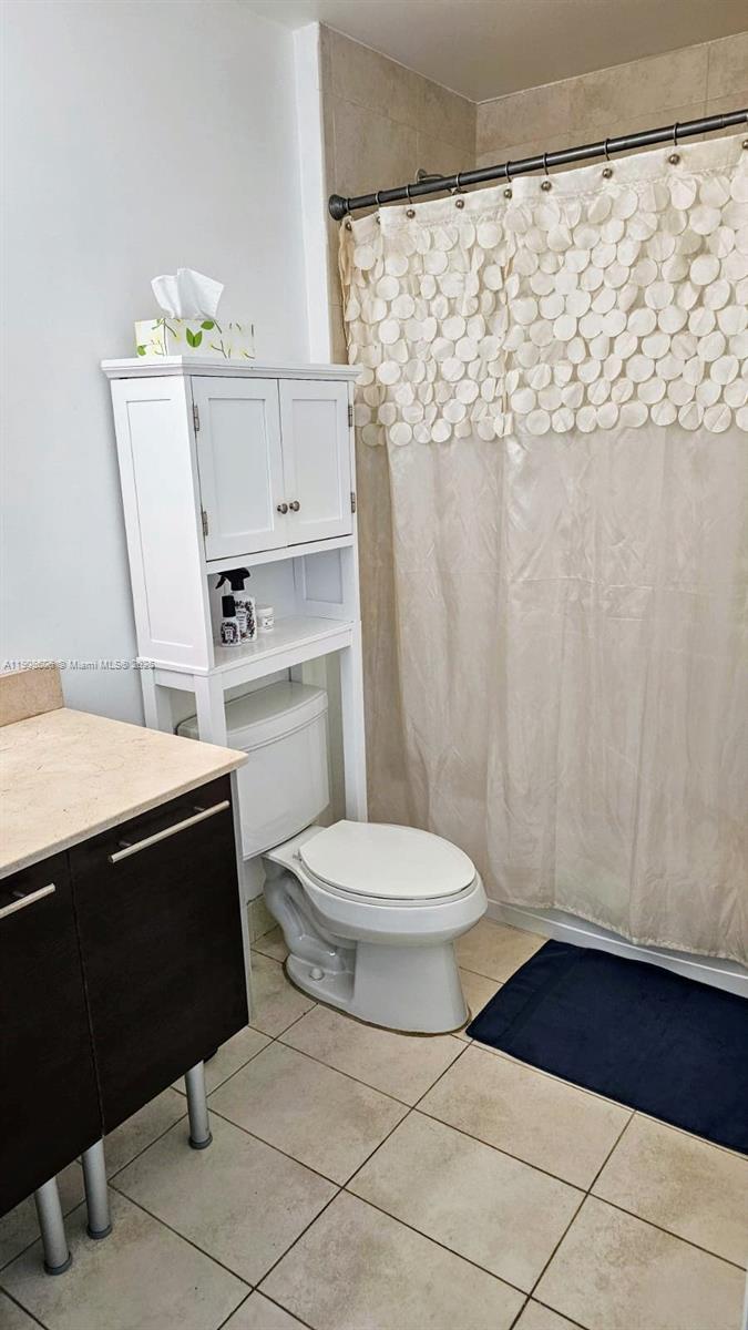 QUANTUM ON THE BAY CONDO - Residential