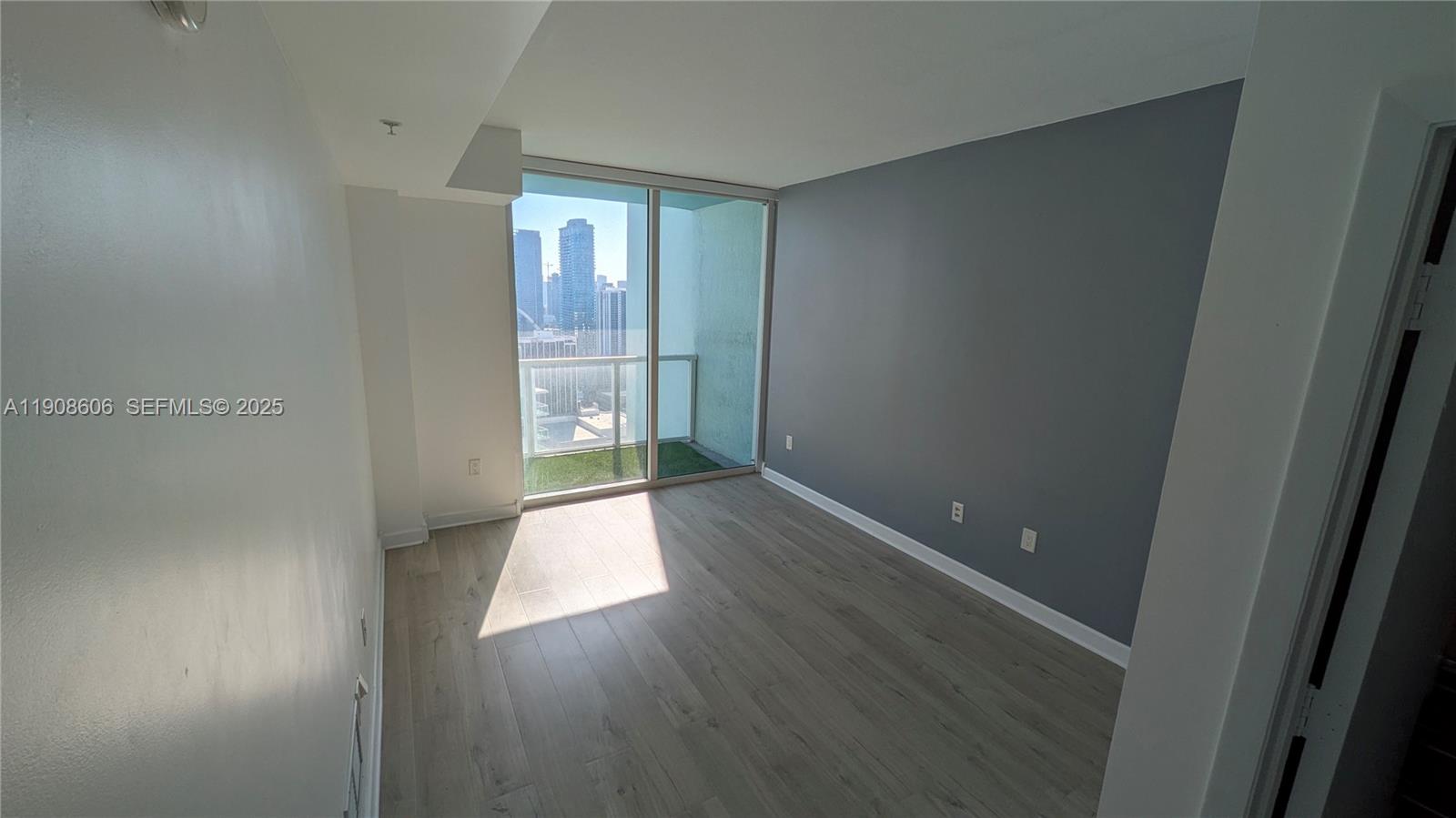 QUANTUM ON THE BAY CONDO - Residential