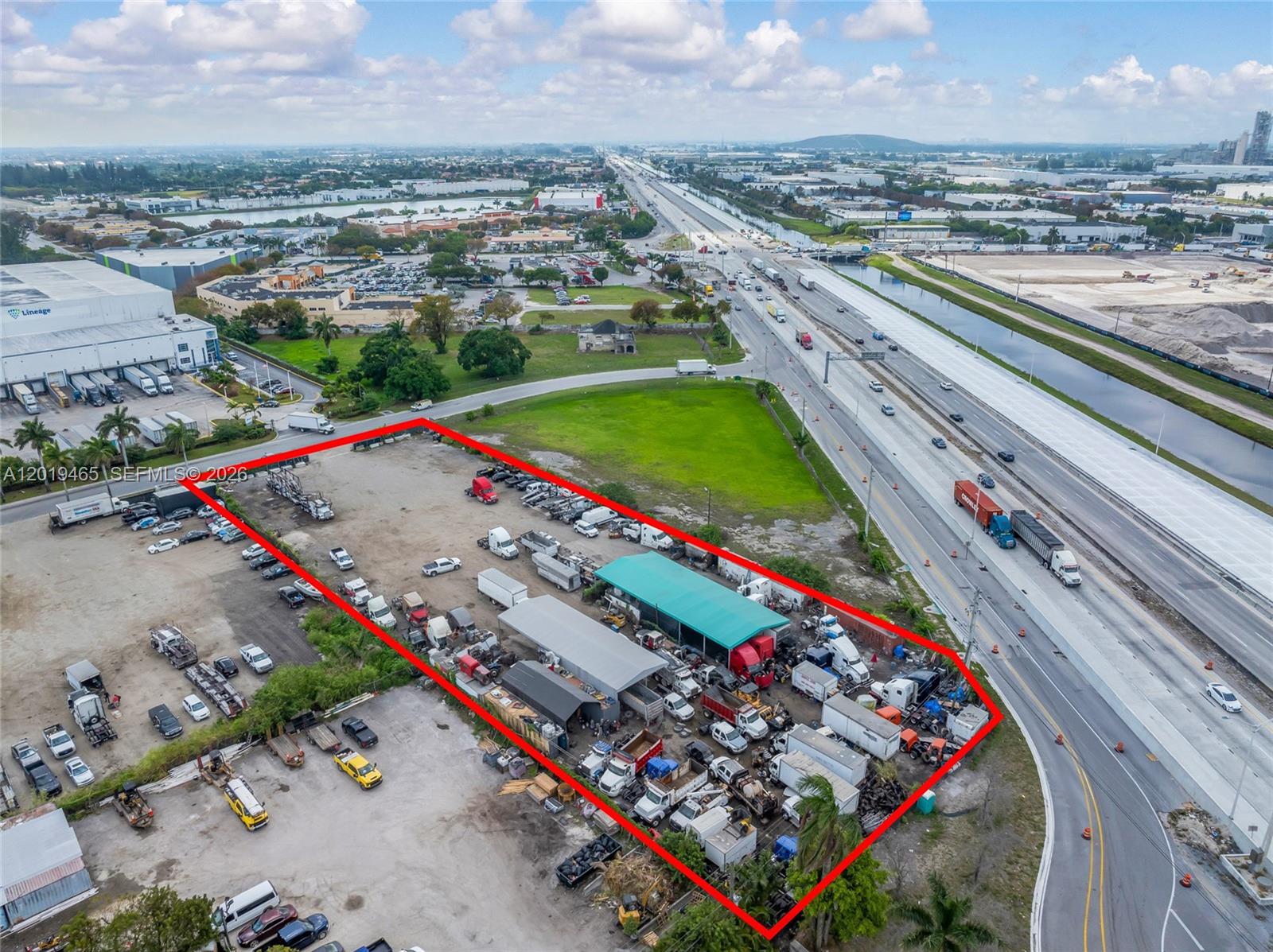 FLORIDA FRUIT LAND COMPAN - Land