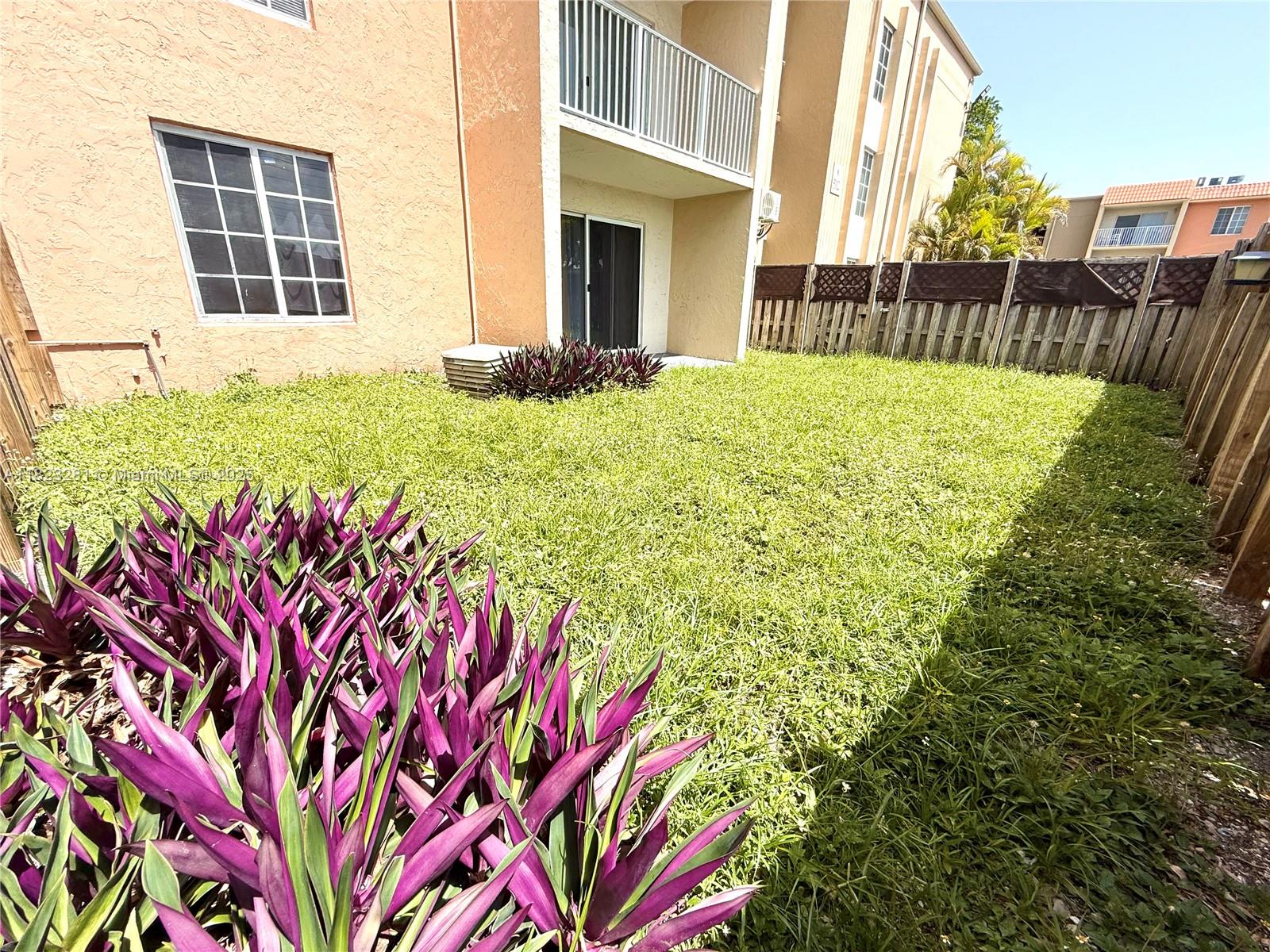 Rental Property at 5112 Nw 79th Ave 101, Doral, Miami-Dade County, Florida - Bedrooms: 1 
Bathrooms: 1  - $2,200 MO.