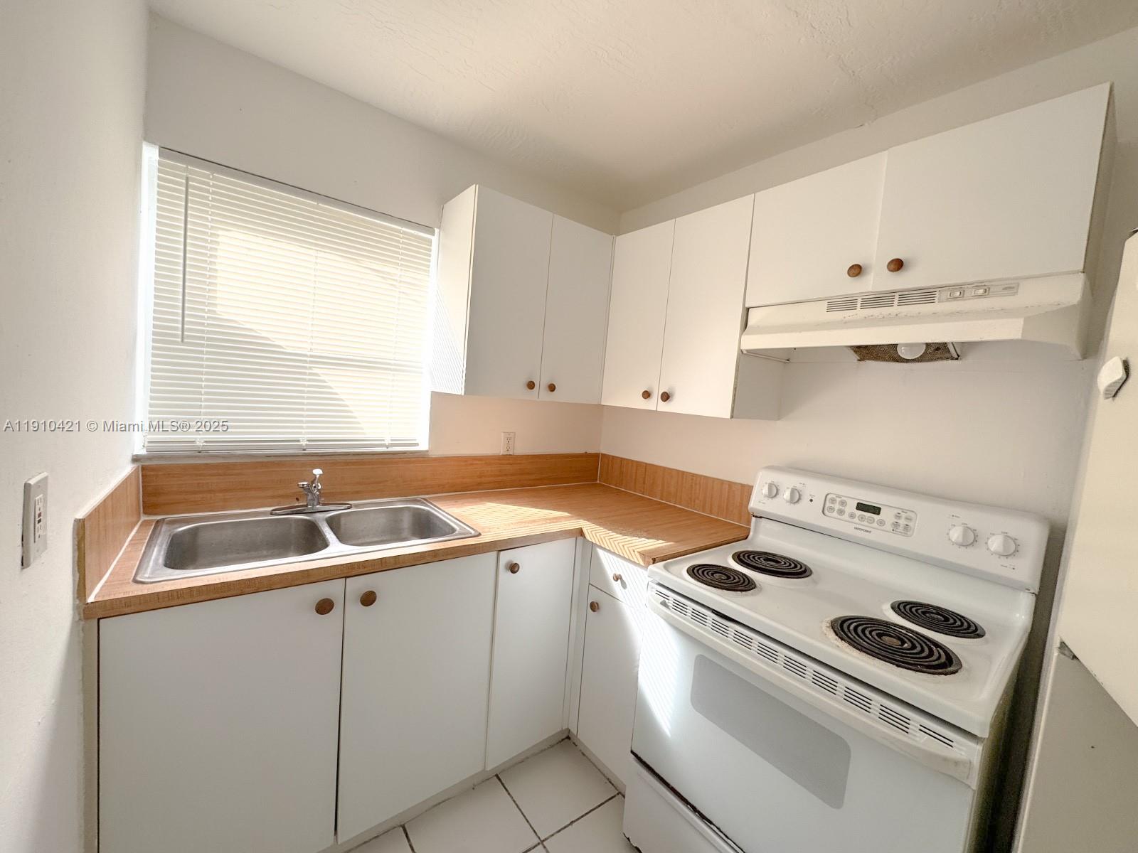 WASHINGTON PARK FOURTH AD - Residential Lease