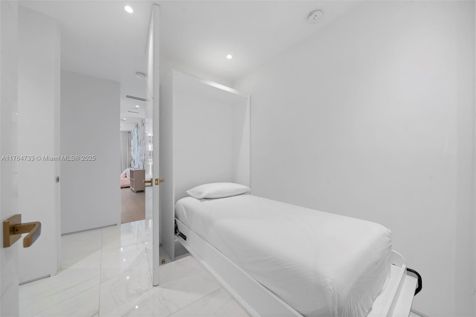 BELLINI CONDO - Residential