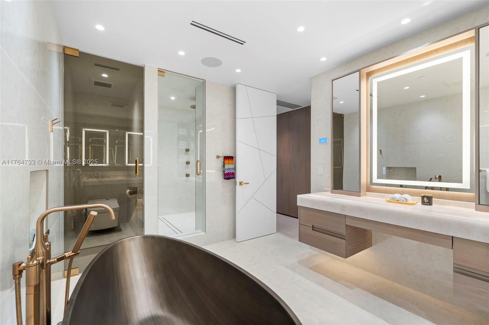 BELLINI CONDO - Residential