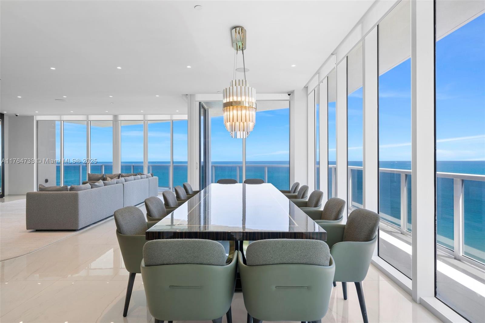 10225 Collins Ave 1402