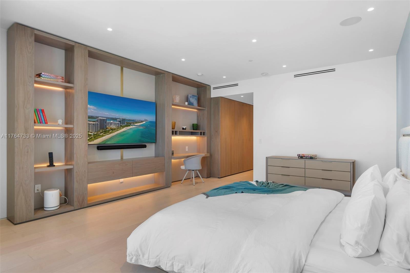 BELLINI CONDO - Residential