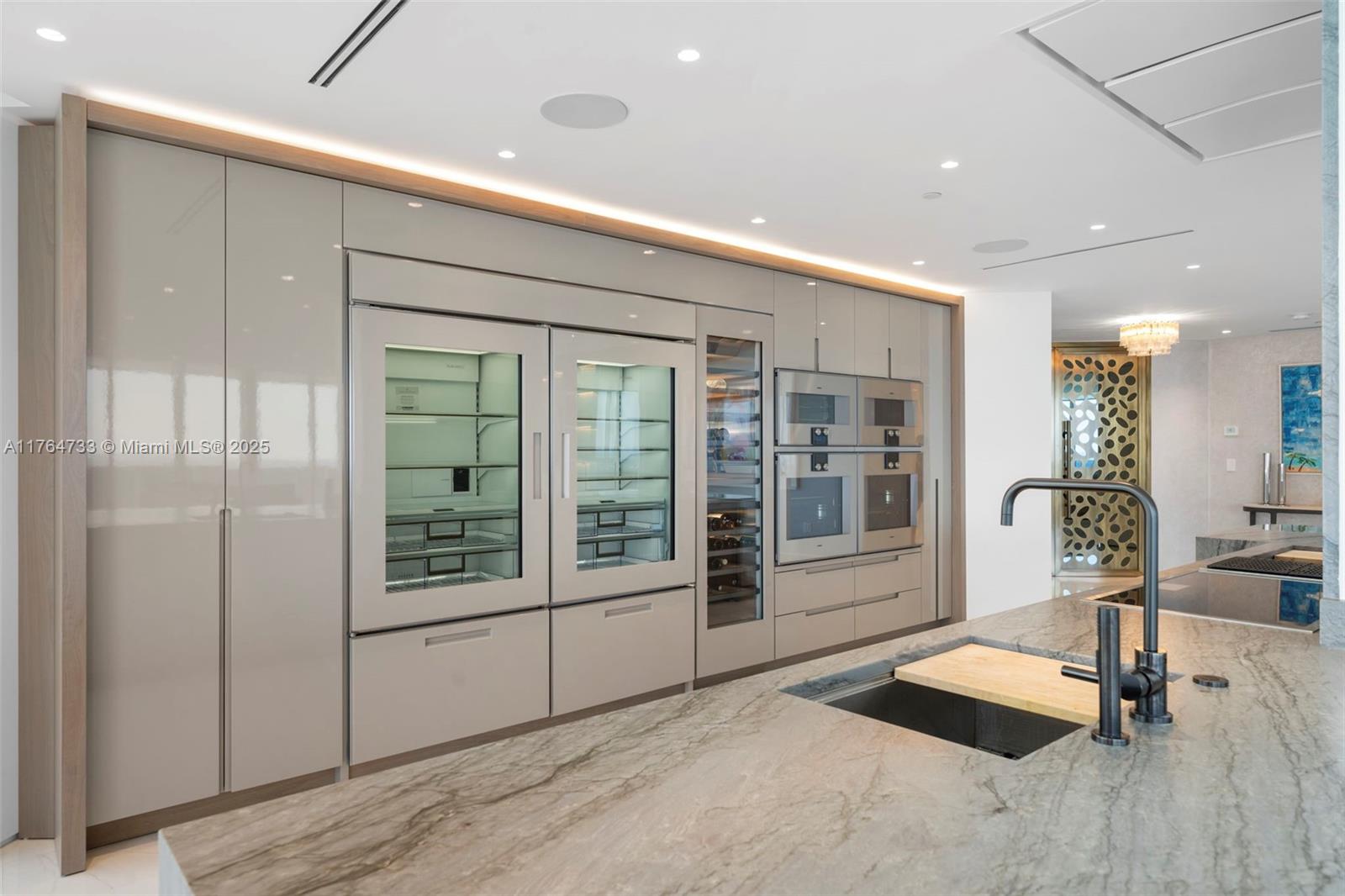 BELLINI CONDO - Residential