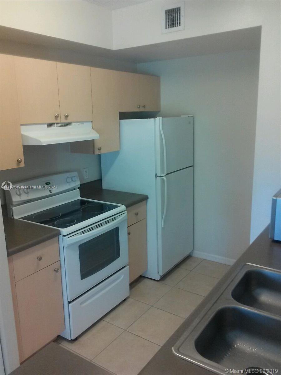 AVENTINE AT MIRAMAR - Residential Lease