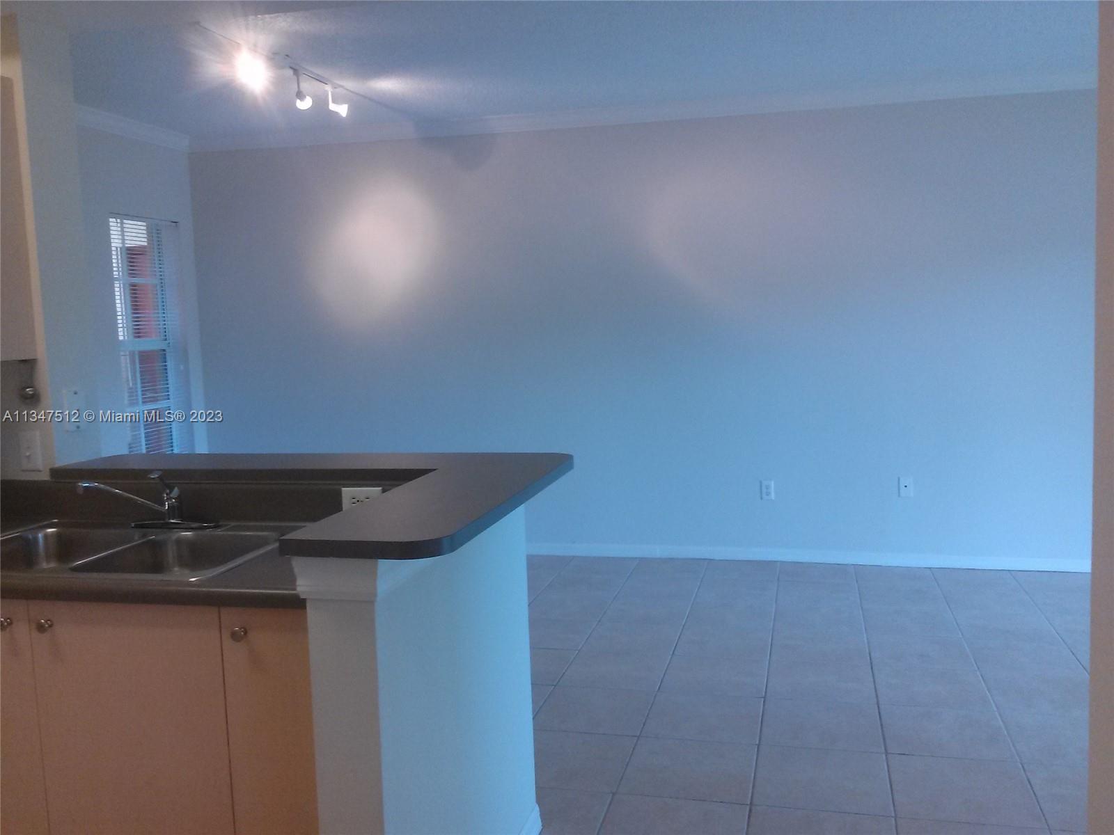AVENTINE AT MIRAMAR - Residential Lease