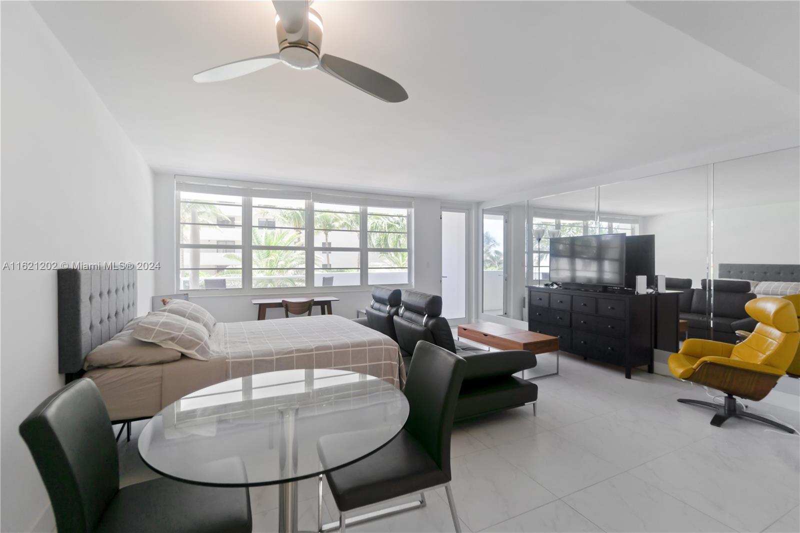 100 Lincoln Rd 436