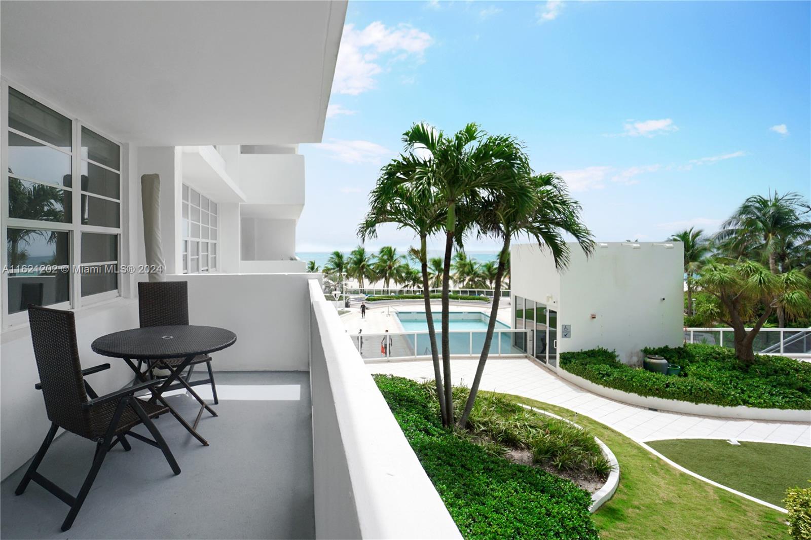 Rental Property at 100 Lincoln Rd 436, Miami Beach, Miami-Dade County, Florida - Bathrooms: 1  - $3,000 MO.