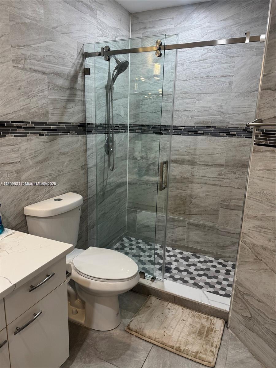 PLATINA /GIARDINO VILLAGE - Residential Lease