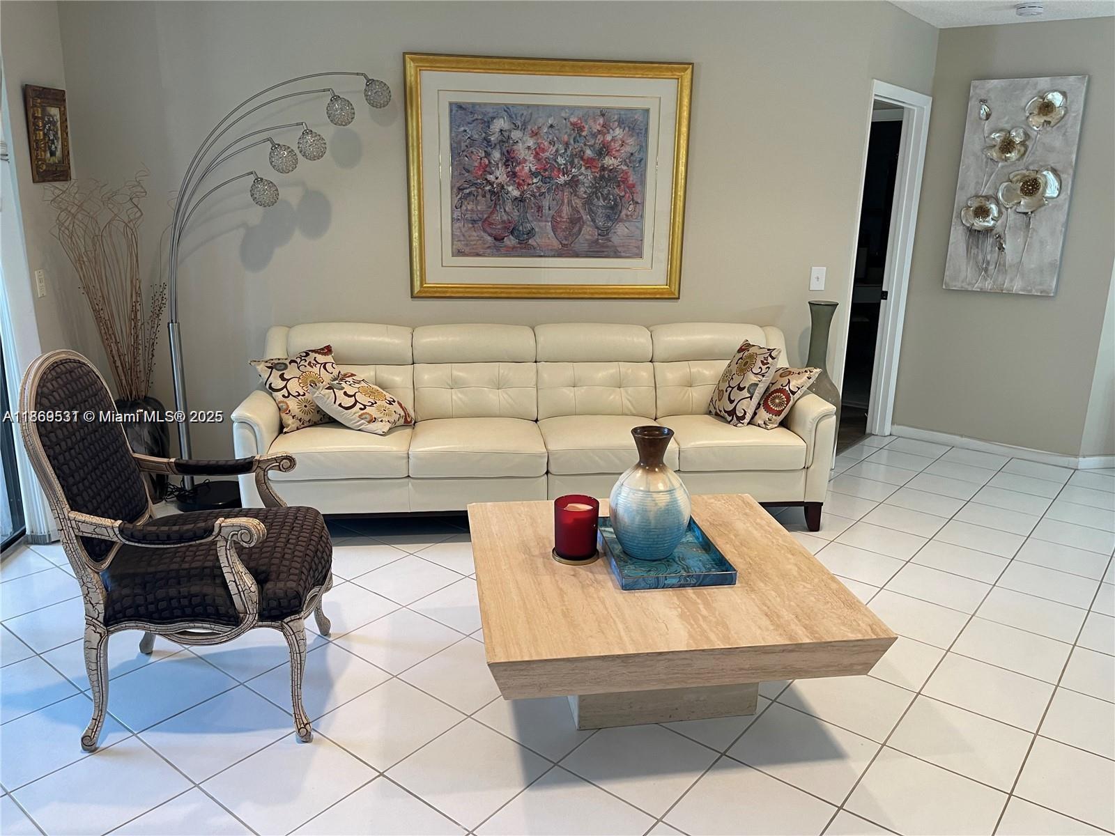 PLATINA /GIARDINO VILLAGE - Residential Lease