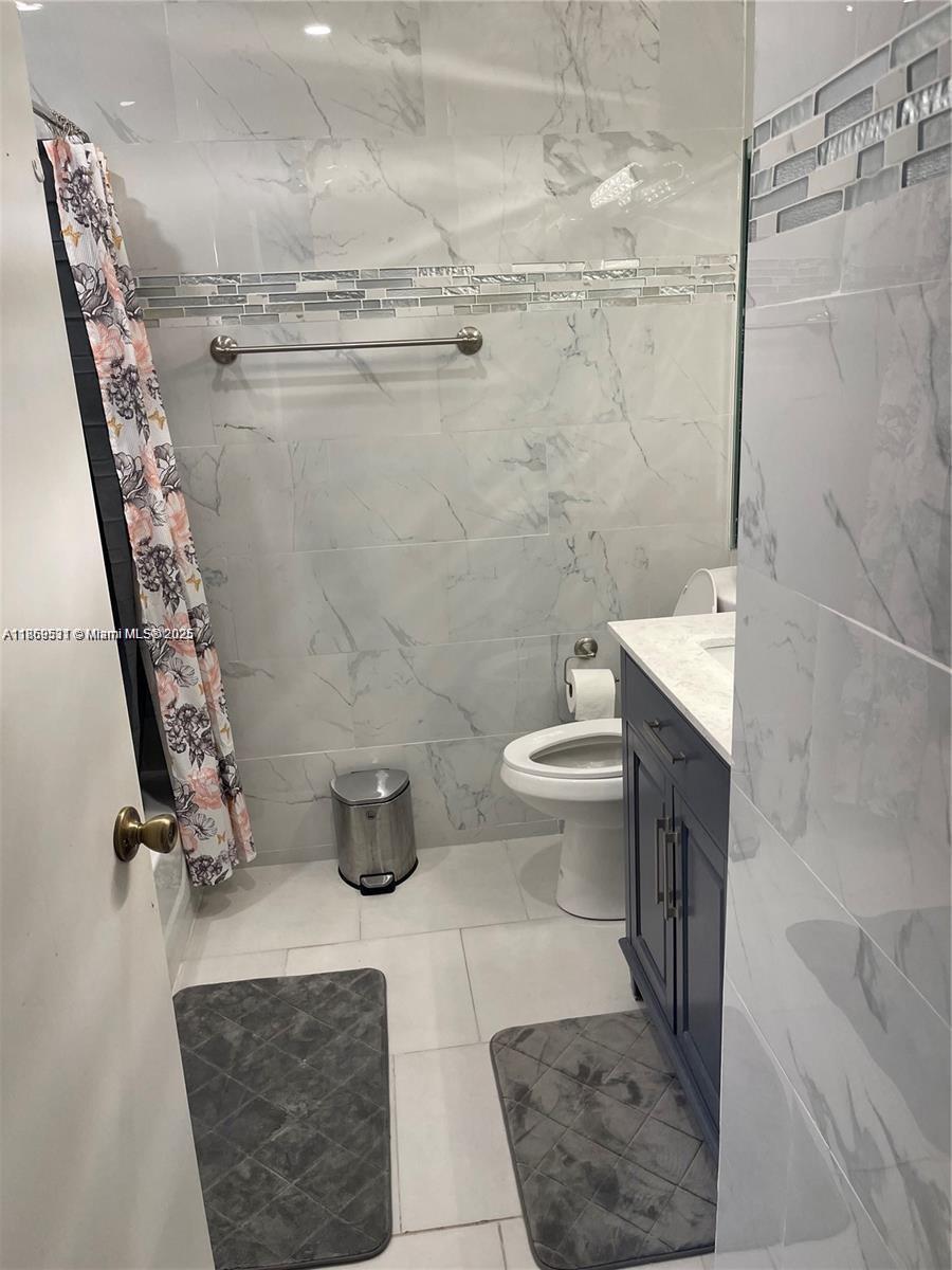 PLATINA /GIARDINO VILLAGE - Residential Lease
