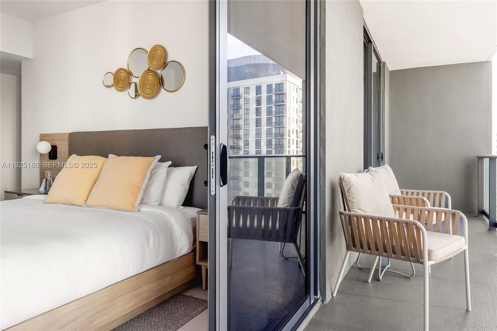 NATIIVO / GALE RESIDENCES - Residential