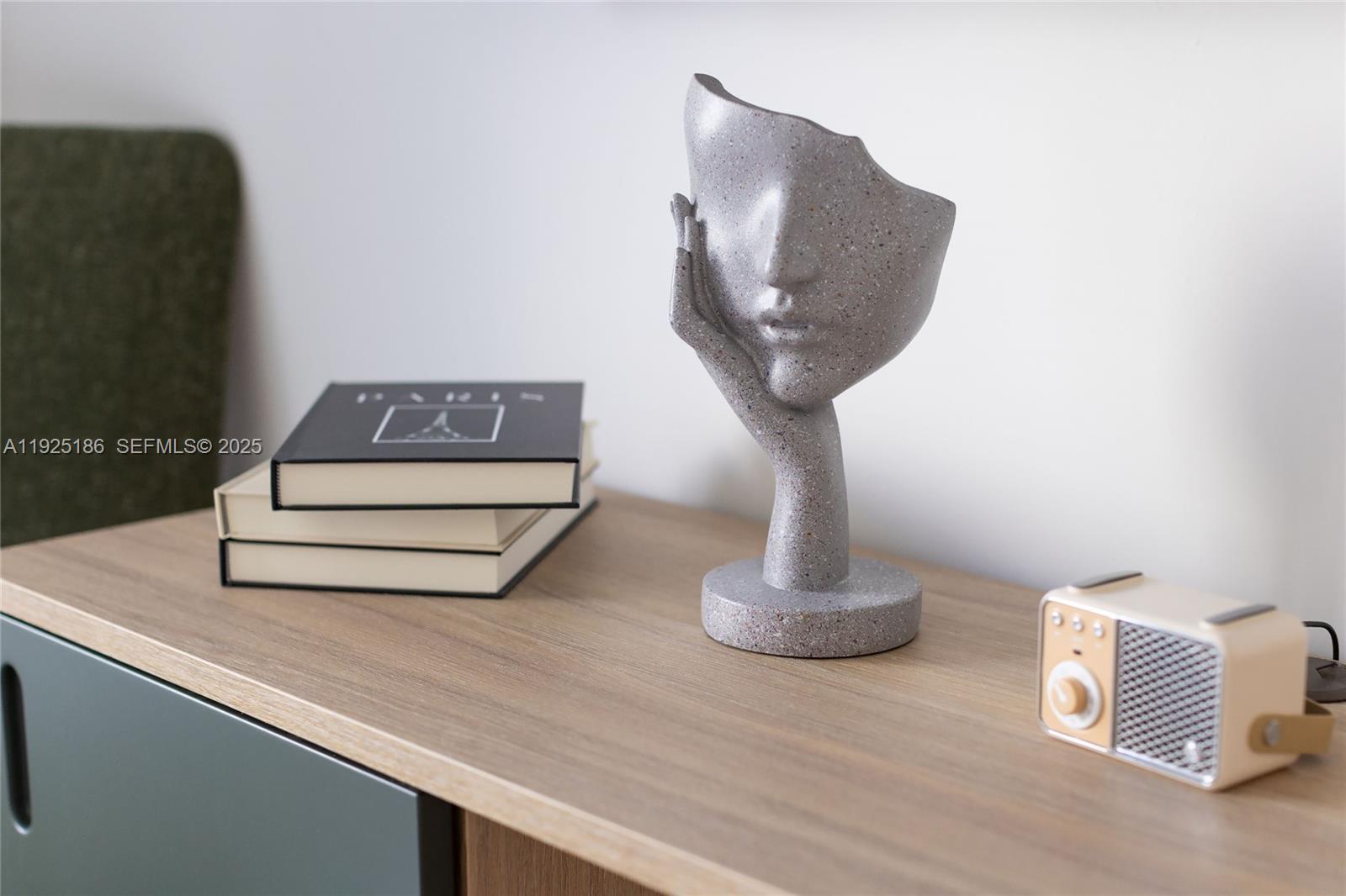 NATIIVO / GALE RESIDENCES - Residential