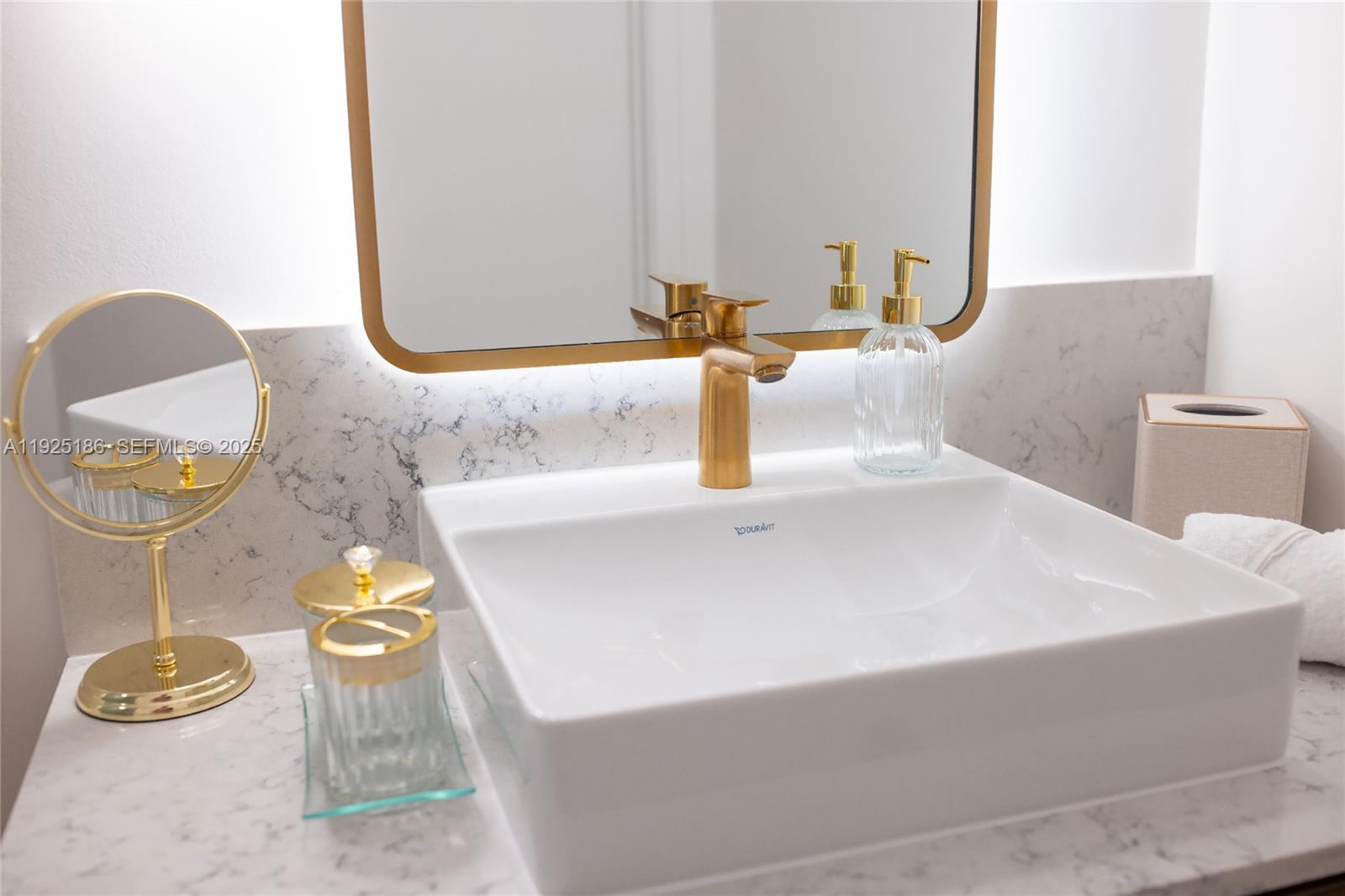 NATIIVO / GALE RESIDENCES - Residential