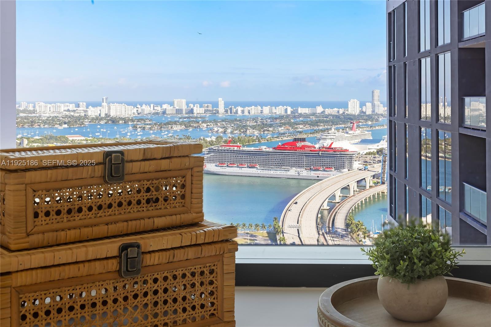 NATIIVO / GALE RESIDENCES - Residential