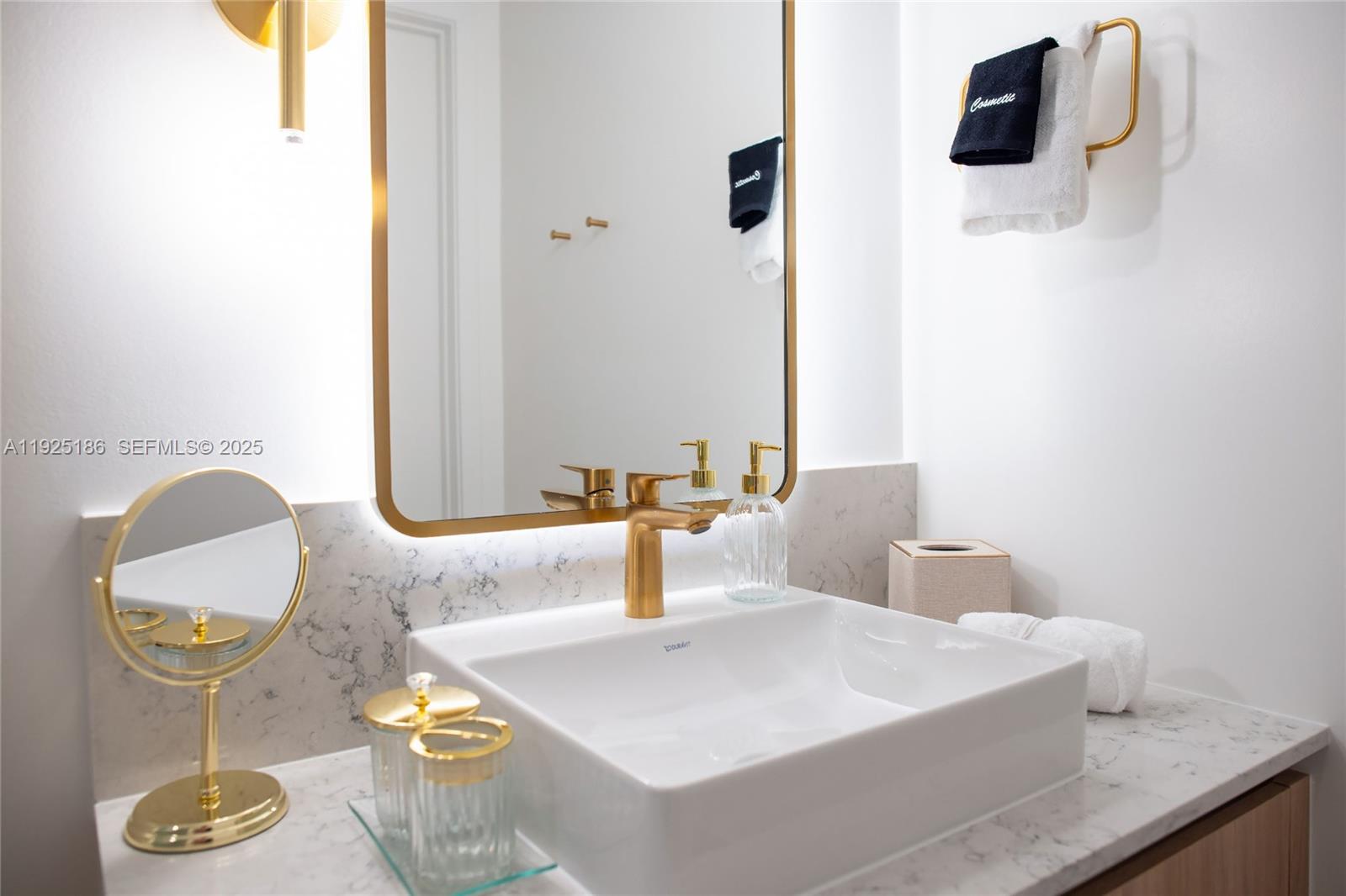 NATIIVO / GALE RESIDENCES - Residential