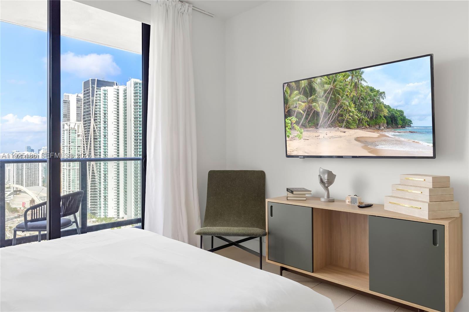 NATIIVO / GALE RESIDENCES - Residential