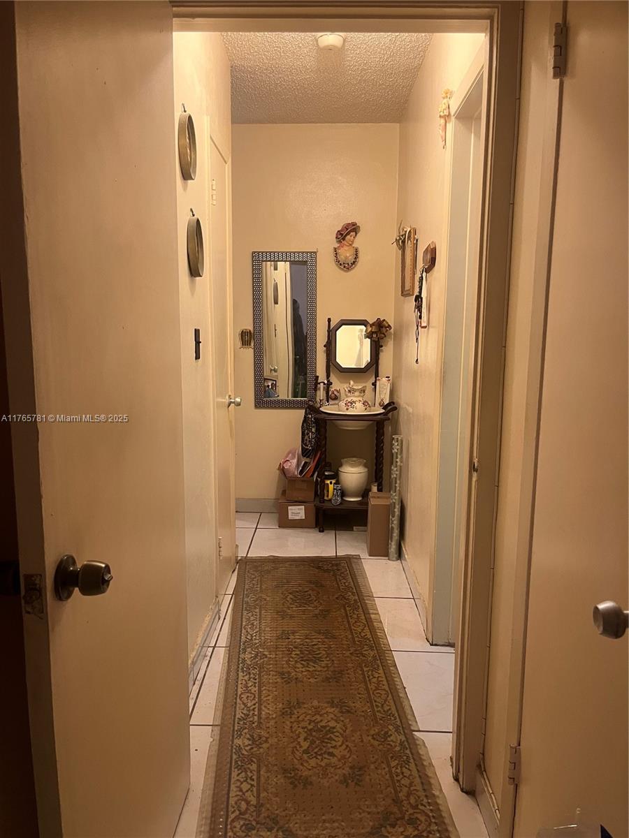 CASA-BISCAYNE CO-OP APTS - Residential