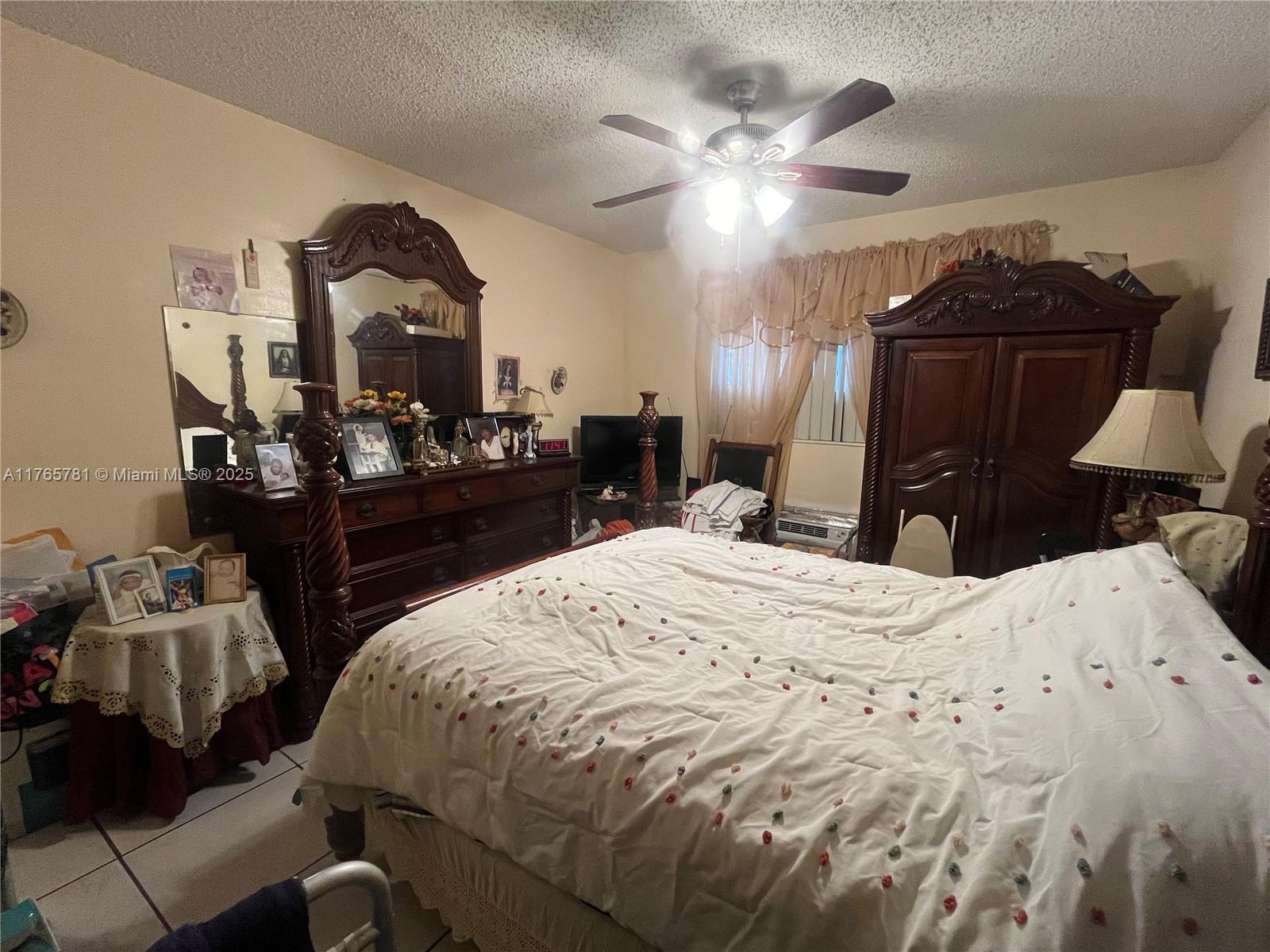 CASA-BISCAYNE CO-OP APTS - Residential