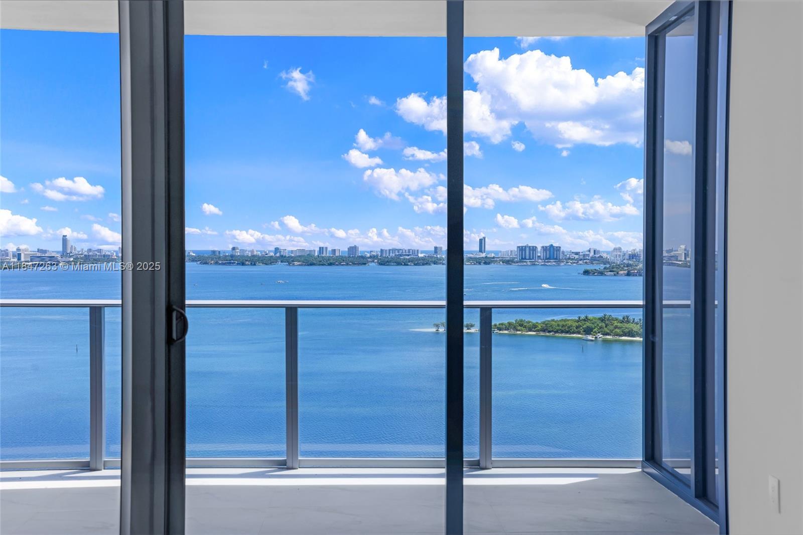 Aria Reserve Miami - Residential