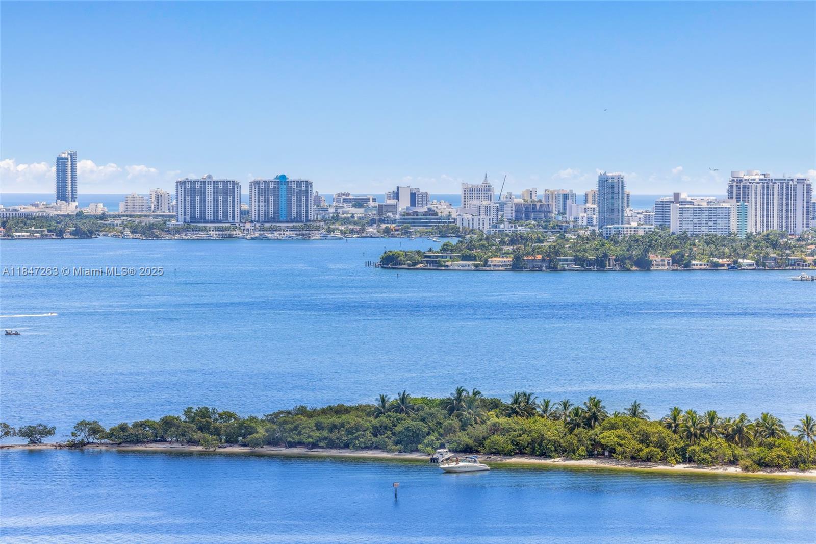 Aria Reserve Miami - Residential