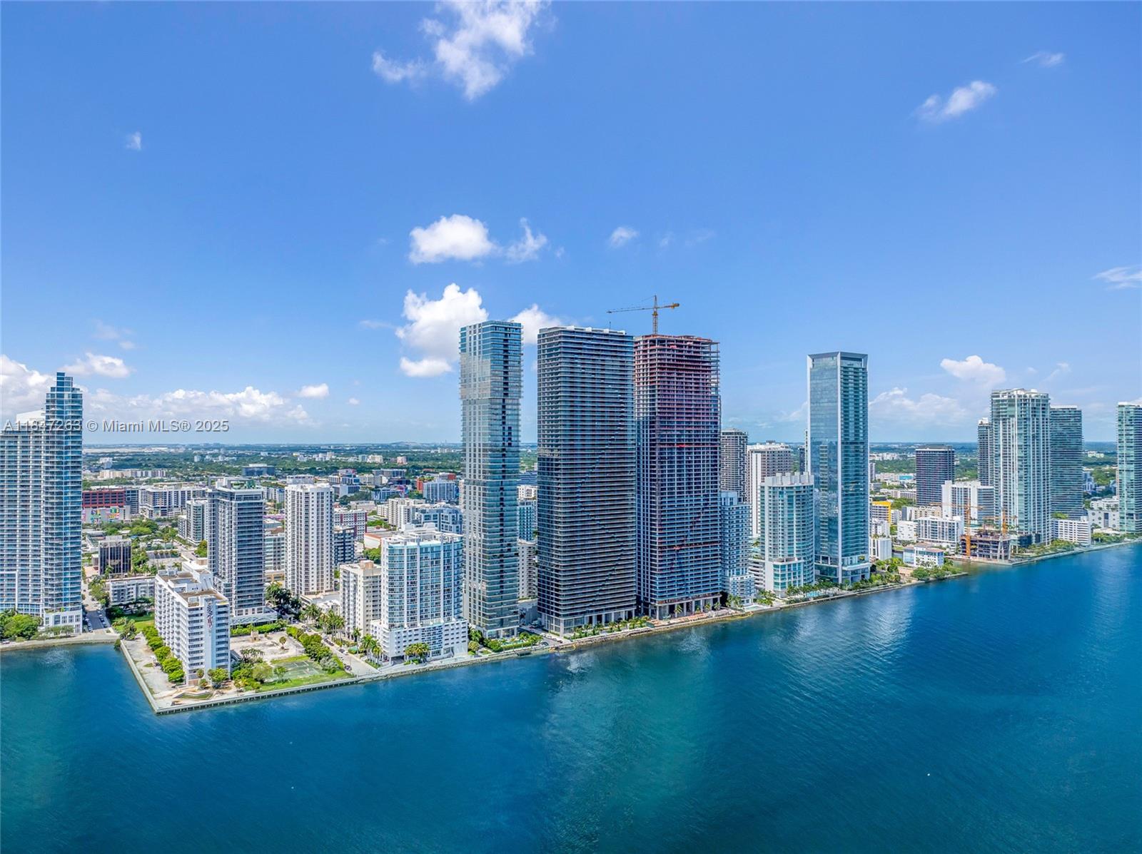 Aria Reserve Miami - Residential