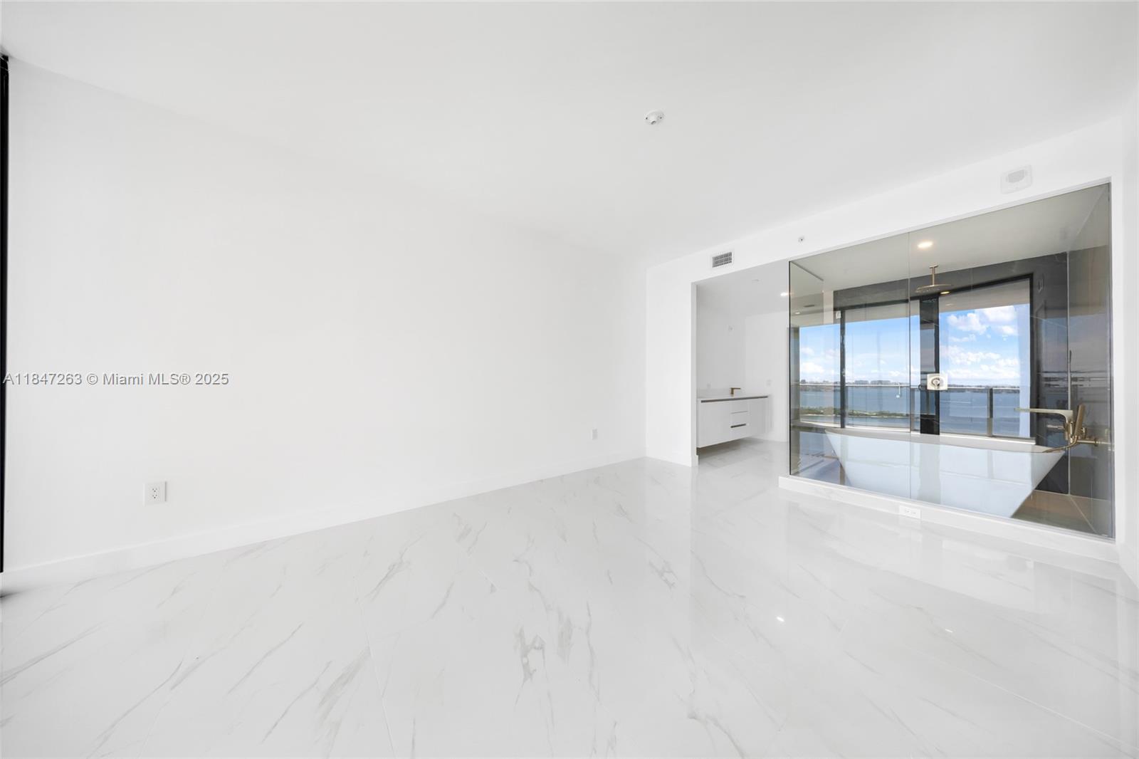 Aria Reserve Miami - Residential