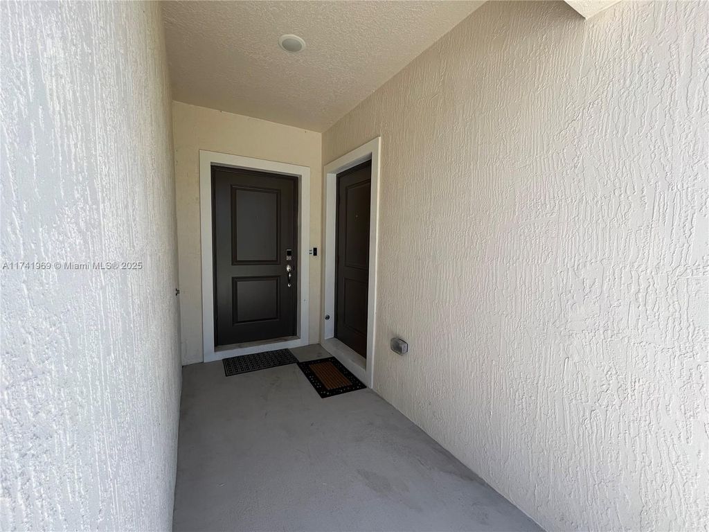 Photo of 1685 SW Edinburgh Dr #1, Port Saint Lucie, FL 34953 (MLS # A11741969)