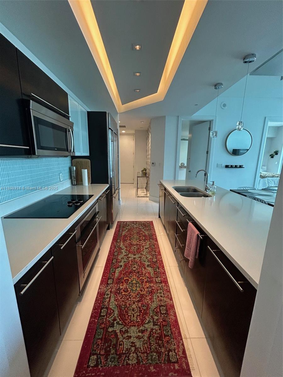 500 BRICKELL EAST CONDO - Residential Lease