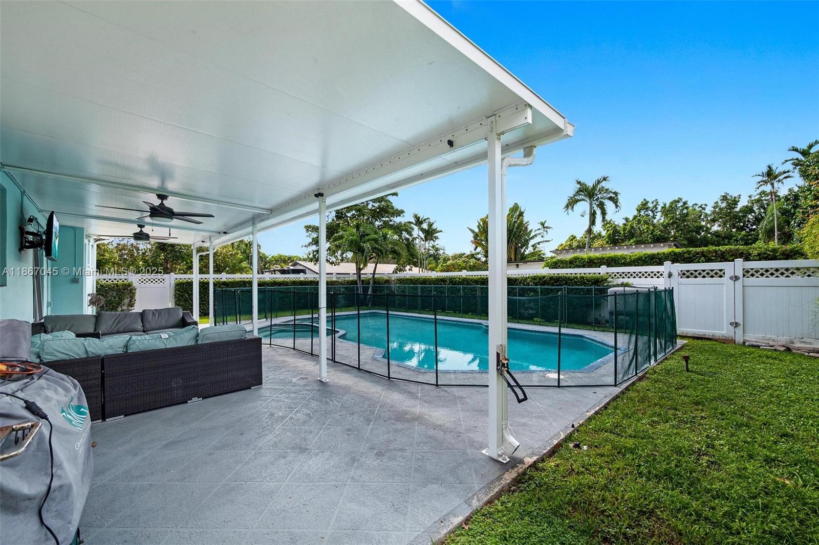 KENT ESTATES - Residential