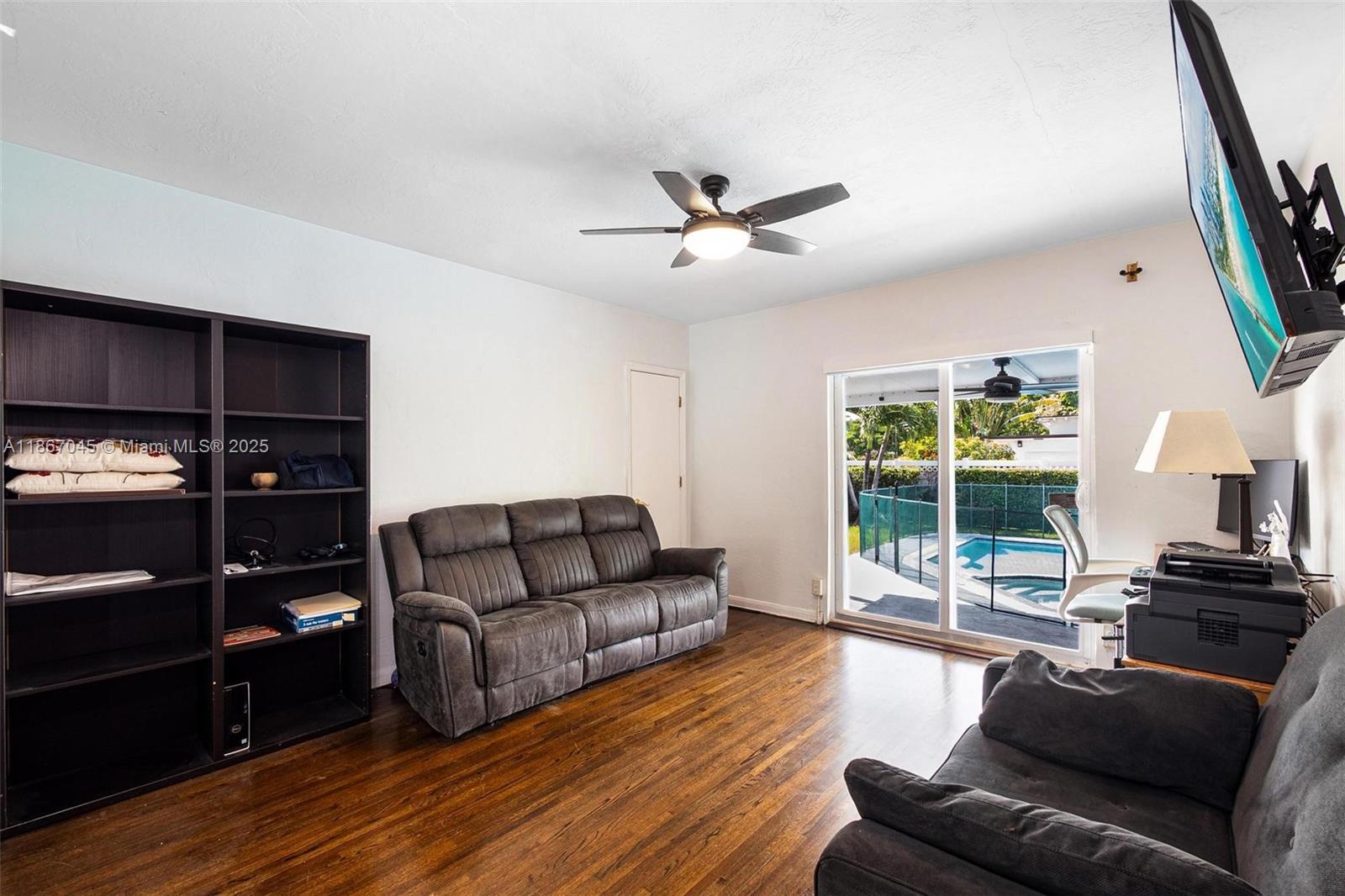 KENT ESTATES - Residential