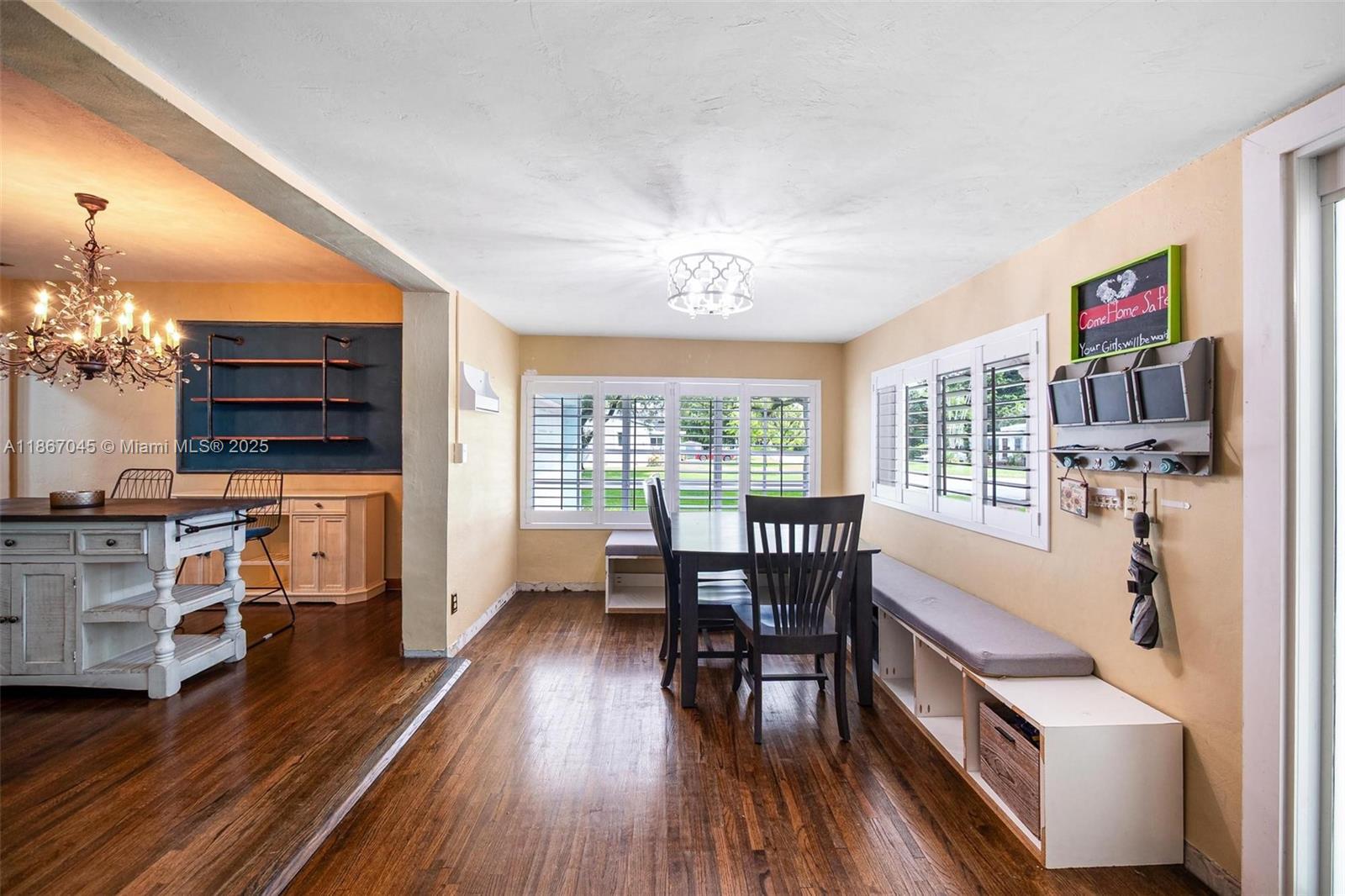 KENT ESTATES - Residential