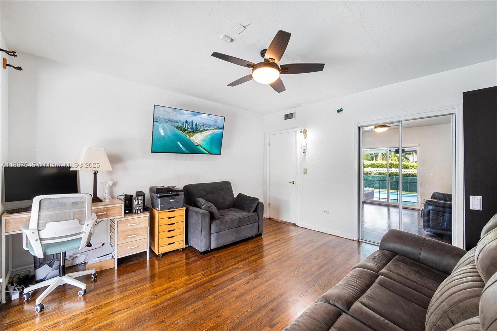 KENT ESTATES - Residential