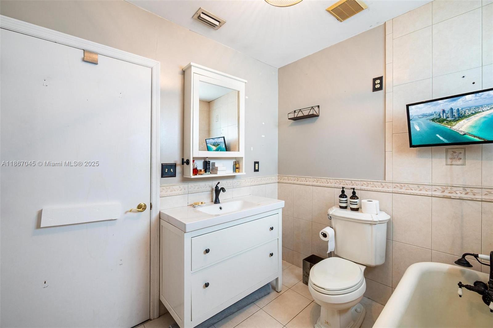 KENT ESTATES - Residential