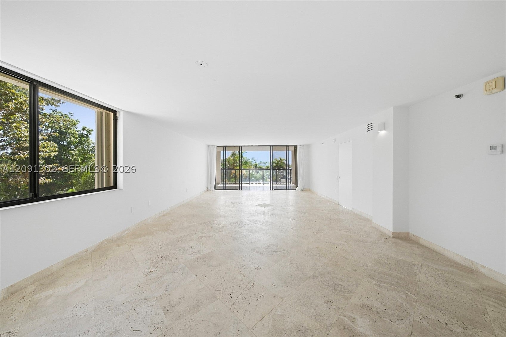 2575 S Bayshore Dr 4A