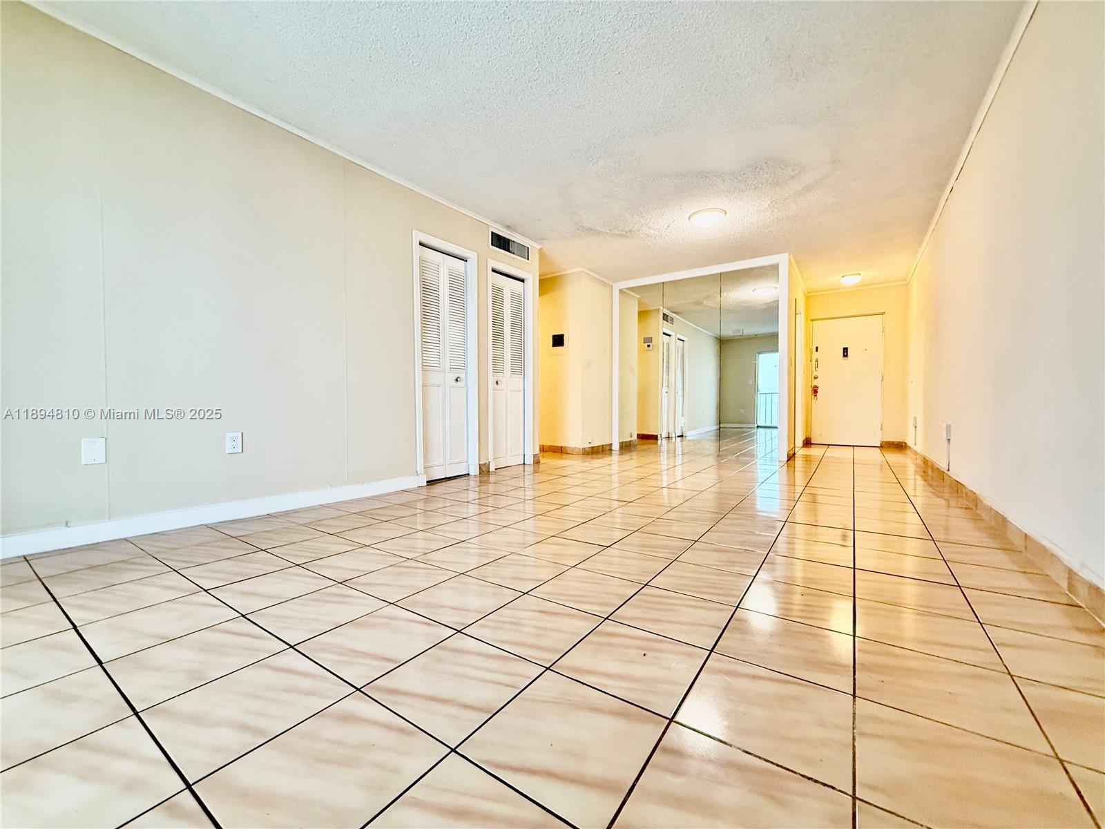 HABANA CONDO - Residential Lease