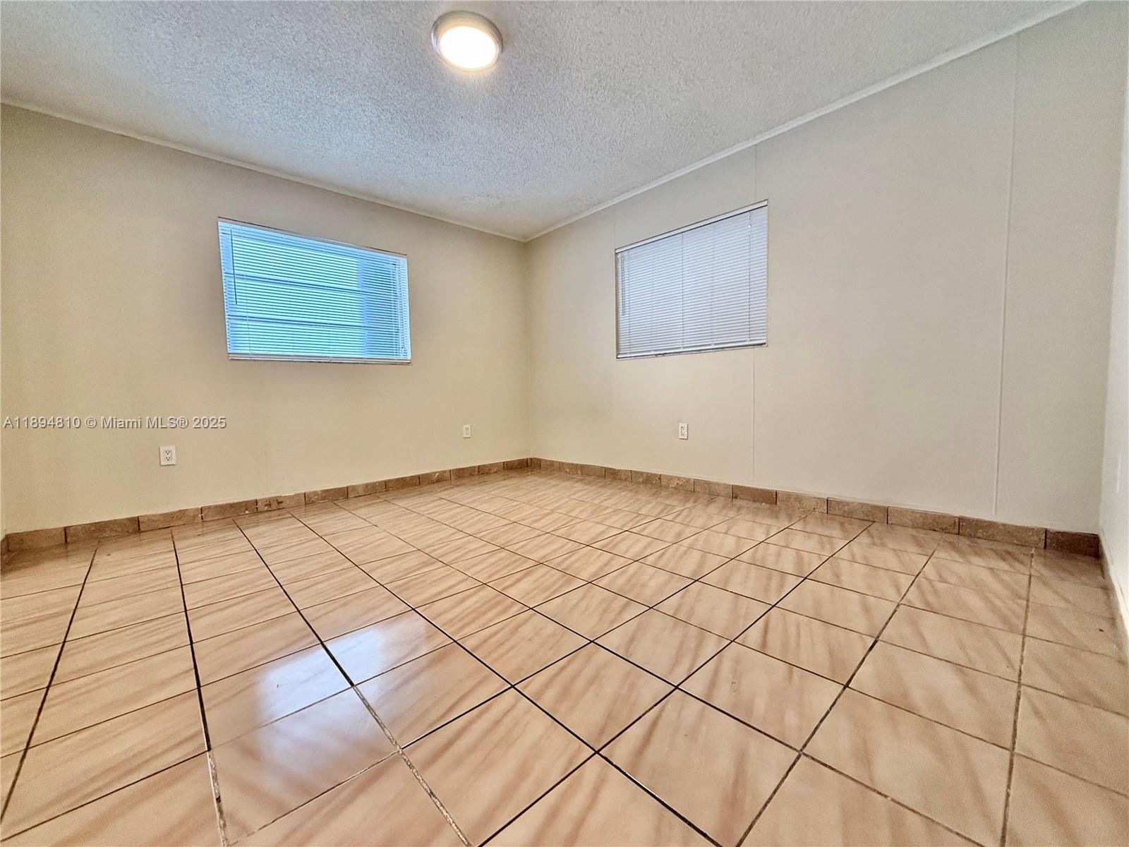 HABANA CONDO - Residential Lease