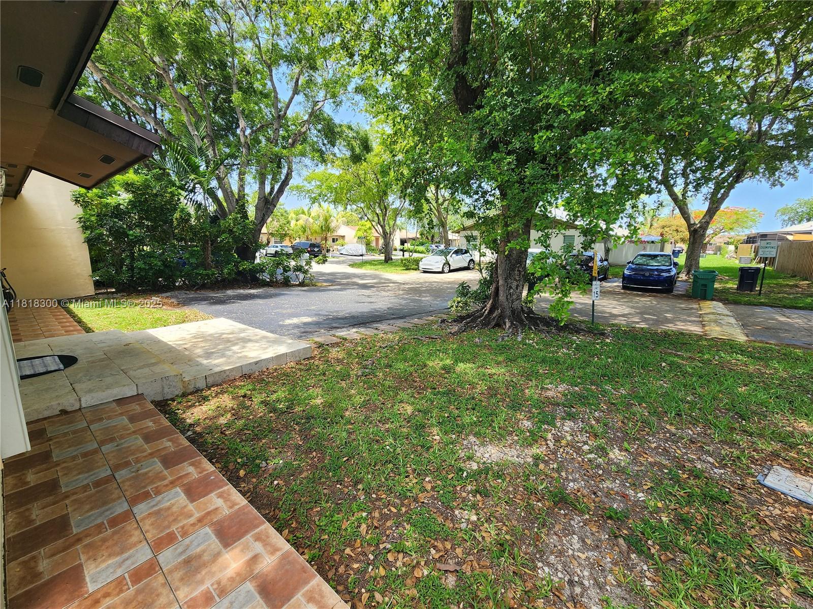 11820 SW 125th Pl 11820